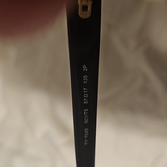 Tory Burch Sunglasses - Picture 6 of 12